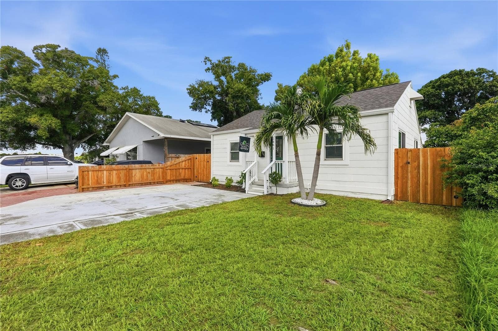 2861 17TH AVENUE N, St Petersburg, FL 33713