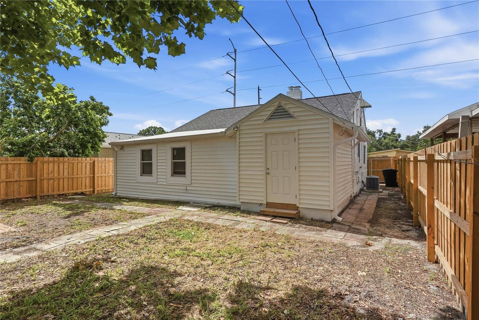 2861 17TH AVENUE N, St Petersburg, FL 33713