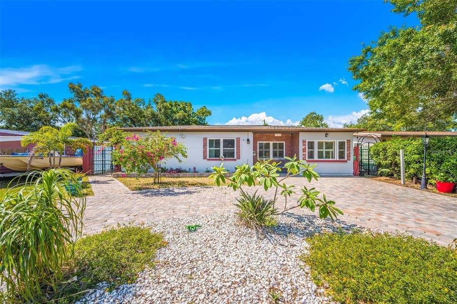 Property photo for 1572 77TH AVENUE N, St Petersburg, FL