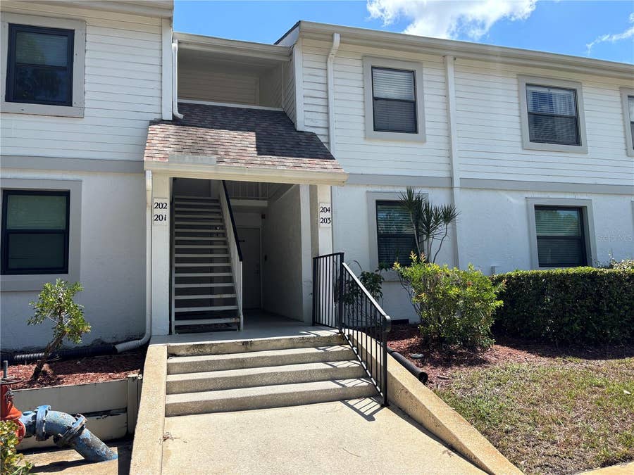 Property photo for 204 MEADOW LANE, #204, Oldsmar, FL