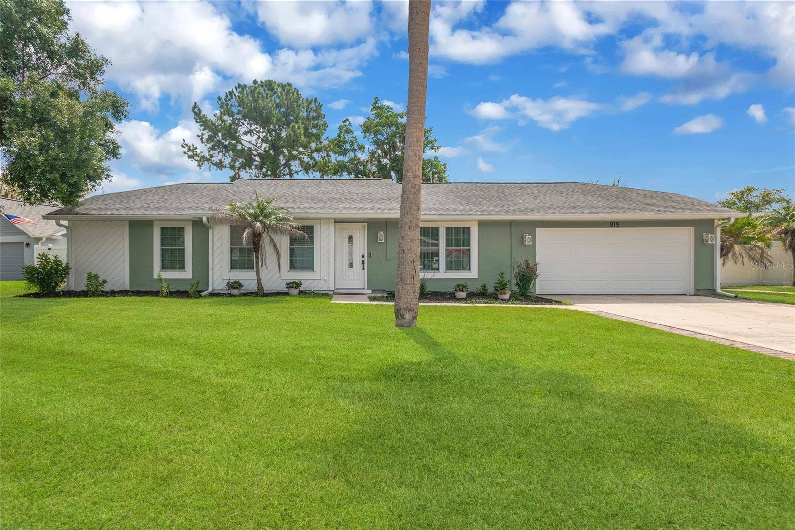 819 JACARANDA DRIVE, Oldsmar, FL 34677 819 JACARANDA DRIVE, Oldsmar, FL 34677