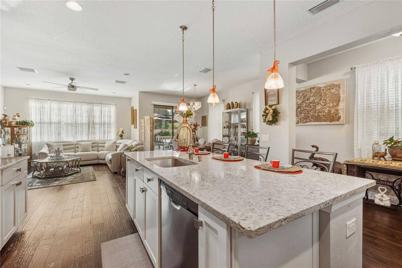 30263 SOUTHWELL LANE, Wesley Chapel, FL 33543 30263 SOUTHWELL LANE, Wesley Chapel, FL 33543