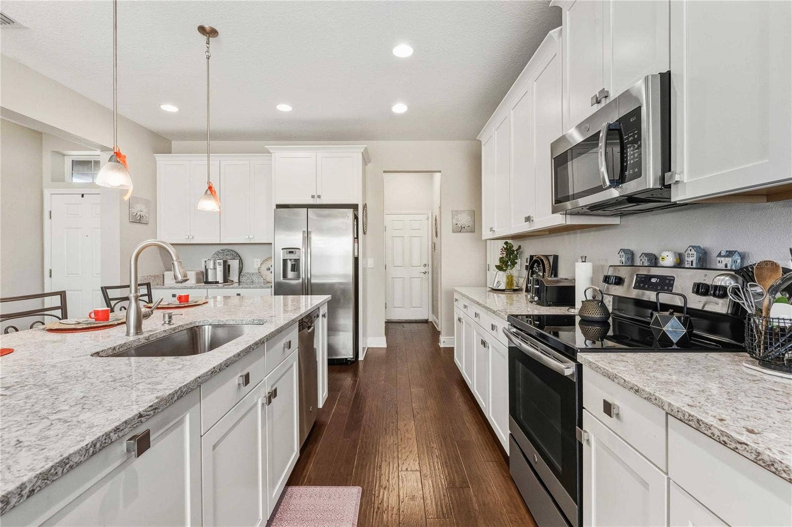 30263 SOUTHWELL LANE, Wesley Chapel, FL 33543 30263 SOUTHWELL LANE, Wesley Chapel, FL 33543