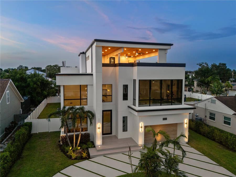Property photo for 4109 W WATROUS AVENUE, Tampa, FL
