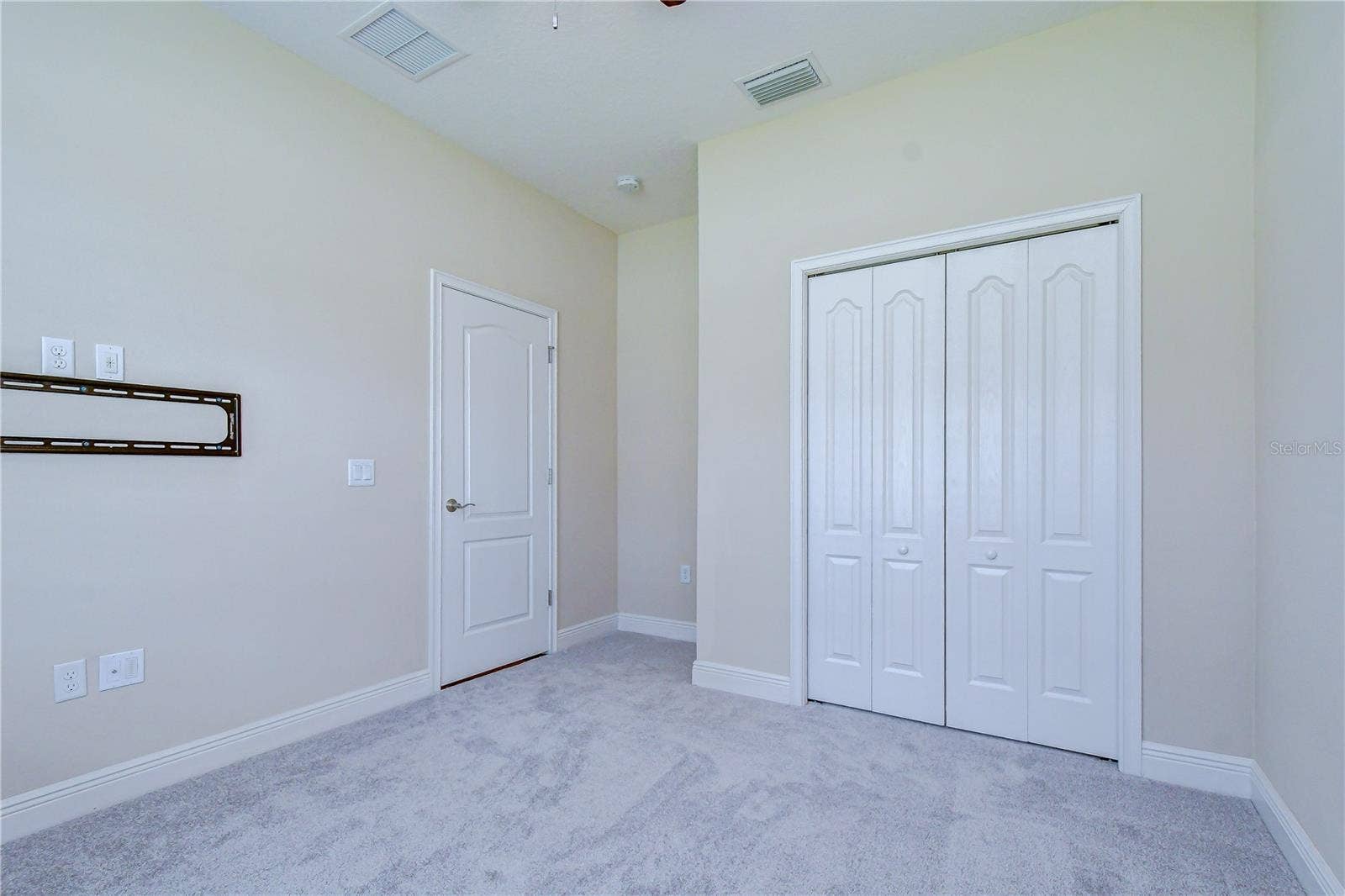 826 VINO VERDE CIRCLE, Brandon, FL 33511 826 VINO VERDE CIRCLE, Brandon, FL 33511