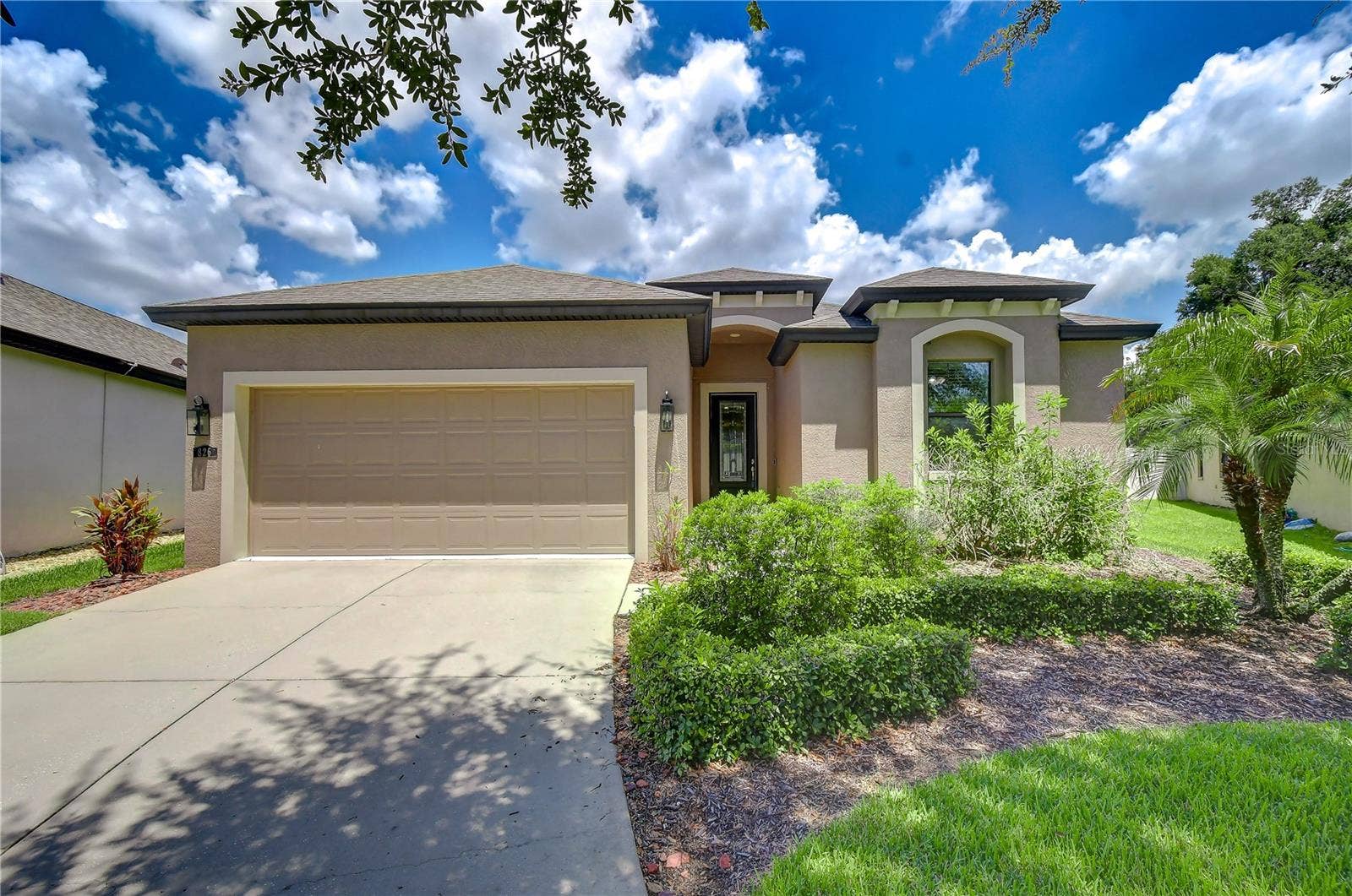 826 VINO VERDE CIRCLE, Brandon, FL 33511 826 VINO VERDE CIRCLE, Brandon, FL 33511