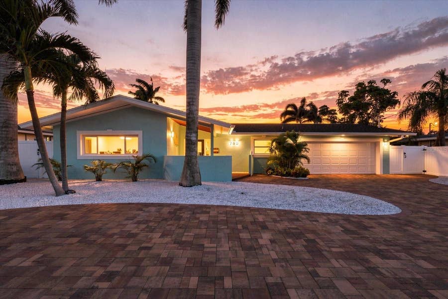 Property photo for 7852 CAUSEWAY BOULEVARD S, St Petersburg, FL