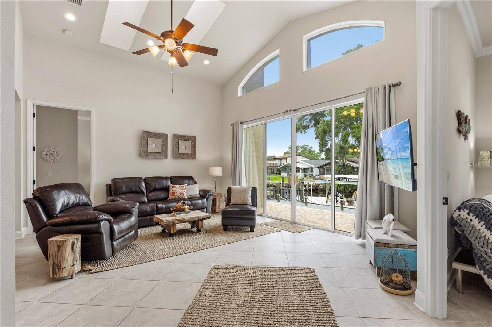 5158 S RIVERVIEW CIRCLE, Homosassa, FL 34448 5158 S RIVERVIEW CIRCLE, Homosassa, FL 34448