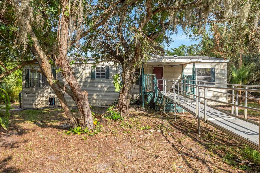Property photo for 11620 E BAY ROAD, Gibsonton, FL