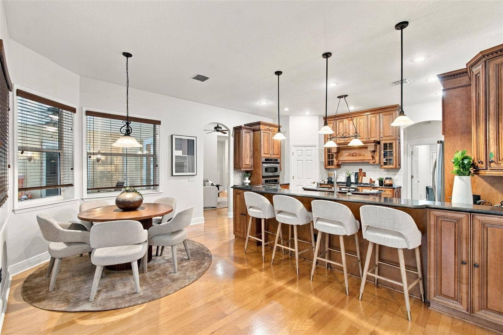 816 CITRUS WOOD LANE, Valrico, FL 33594