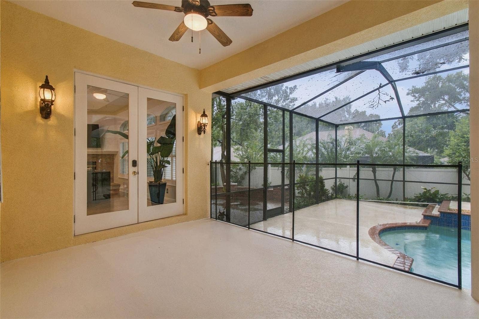 816 CITRUS WOOD LANE, Valrico, FL 33594