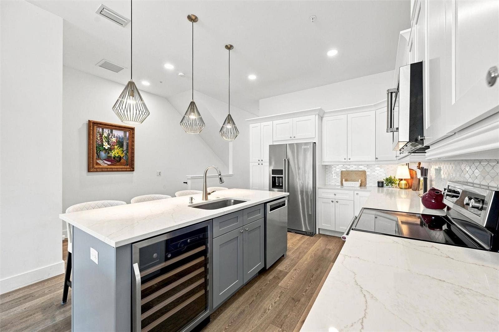 11797 1ST STREET E, Treasure Island, FL 33706 11797 1ST STREET E, Treasure Island, FL 33706