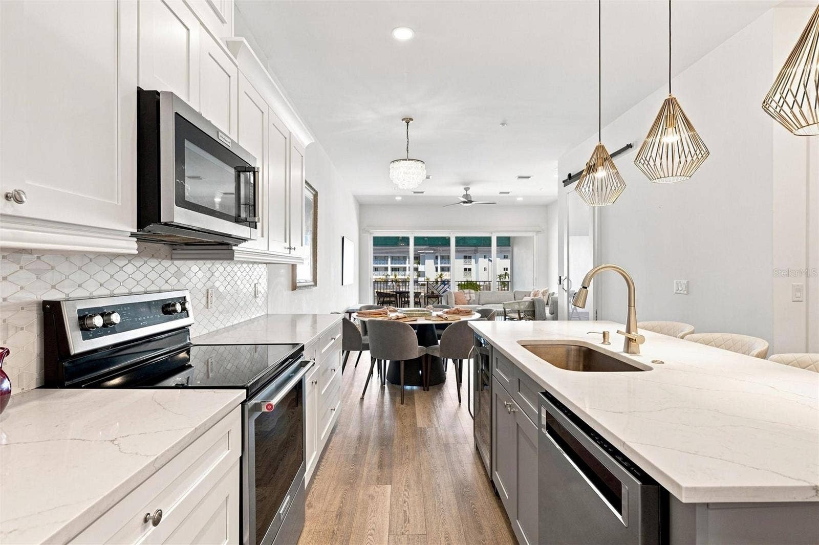 11797 1ST STREET E, Treasure Island, FL 33706 11797 1ST STREET E, Treasure Island, FL 33706