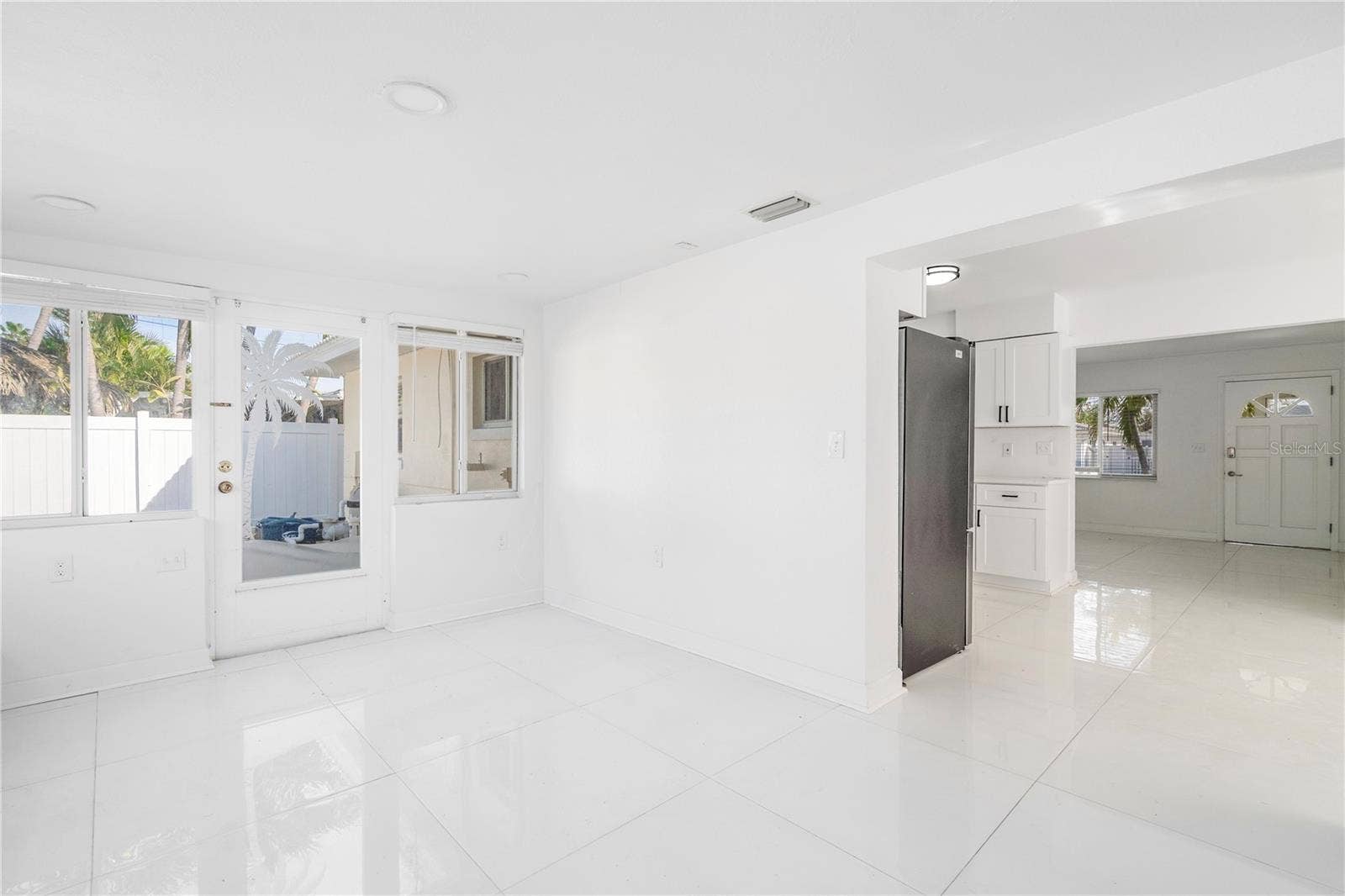 455 81ST AVENUE, St Pete Beach, FL 33706 Florida room