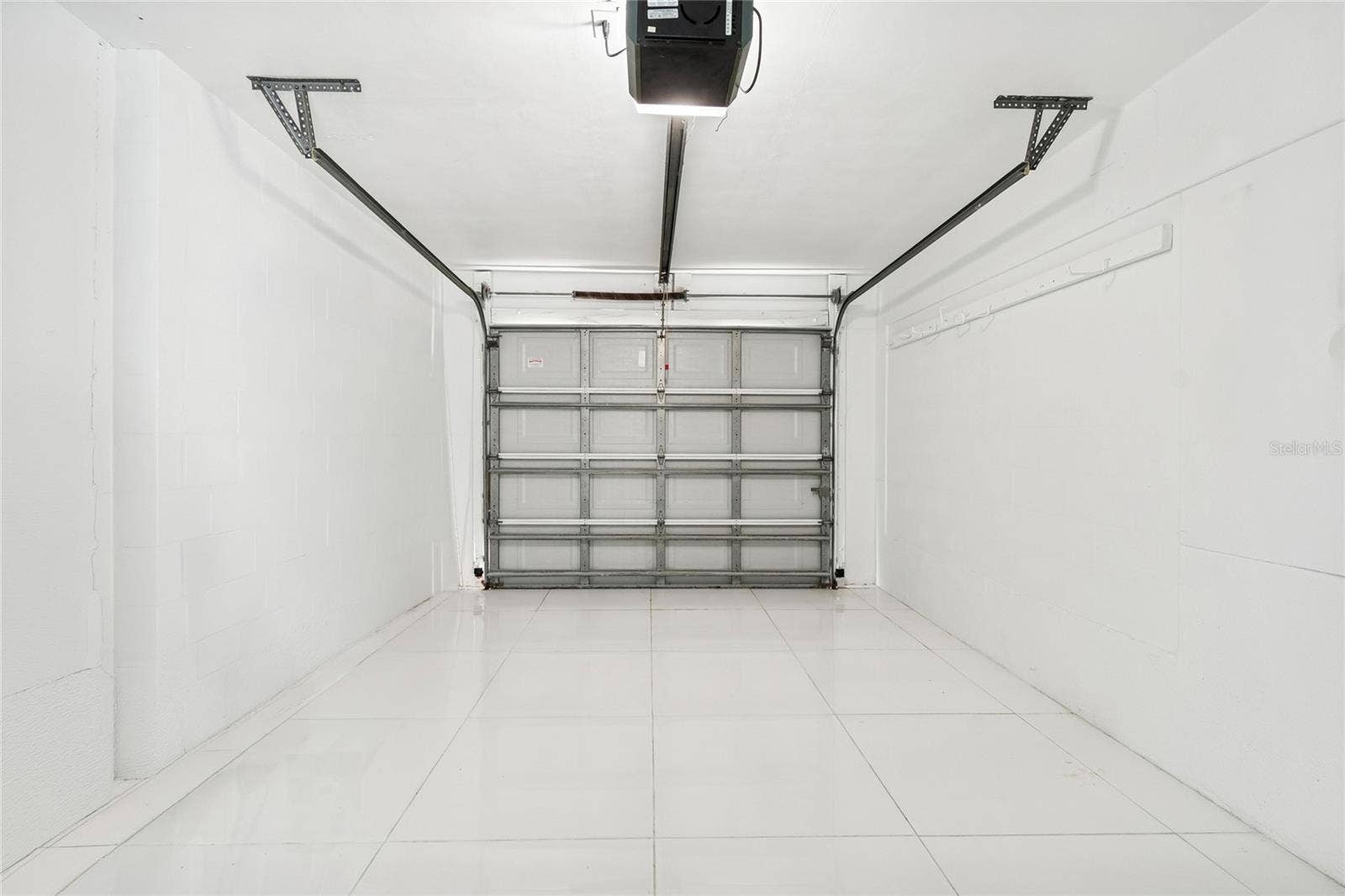 455 81ST AVENUE, St Pete Beach, FL 33706 Garage