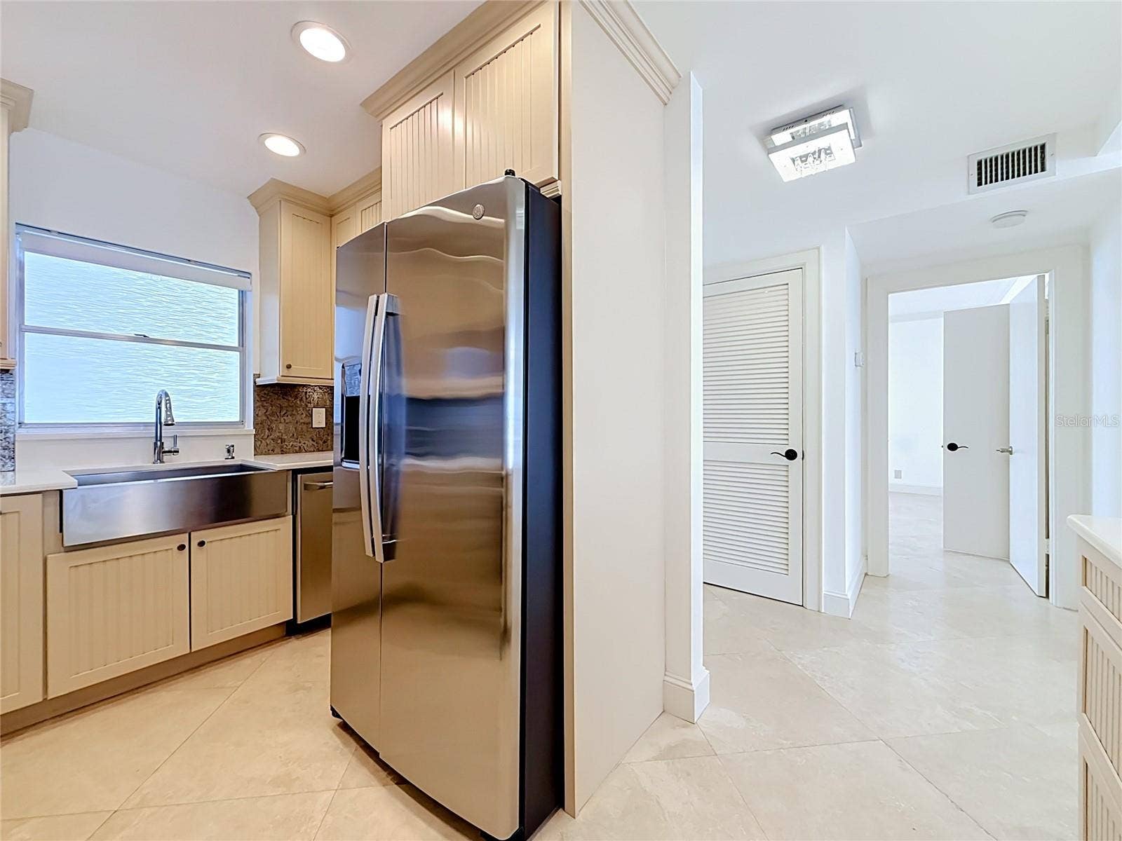 4950 GULF BOULEVARD, #903, St Pete Beach, FL 33706 4950 GULF BOULEVARD, #903, St Pete Beach, FL 33706