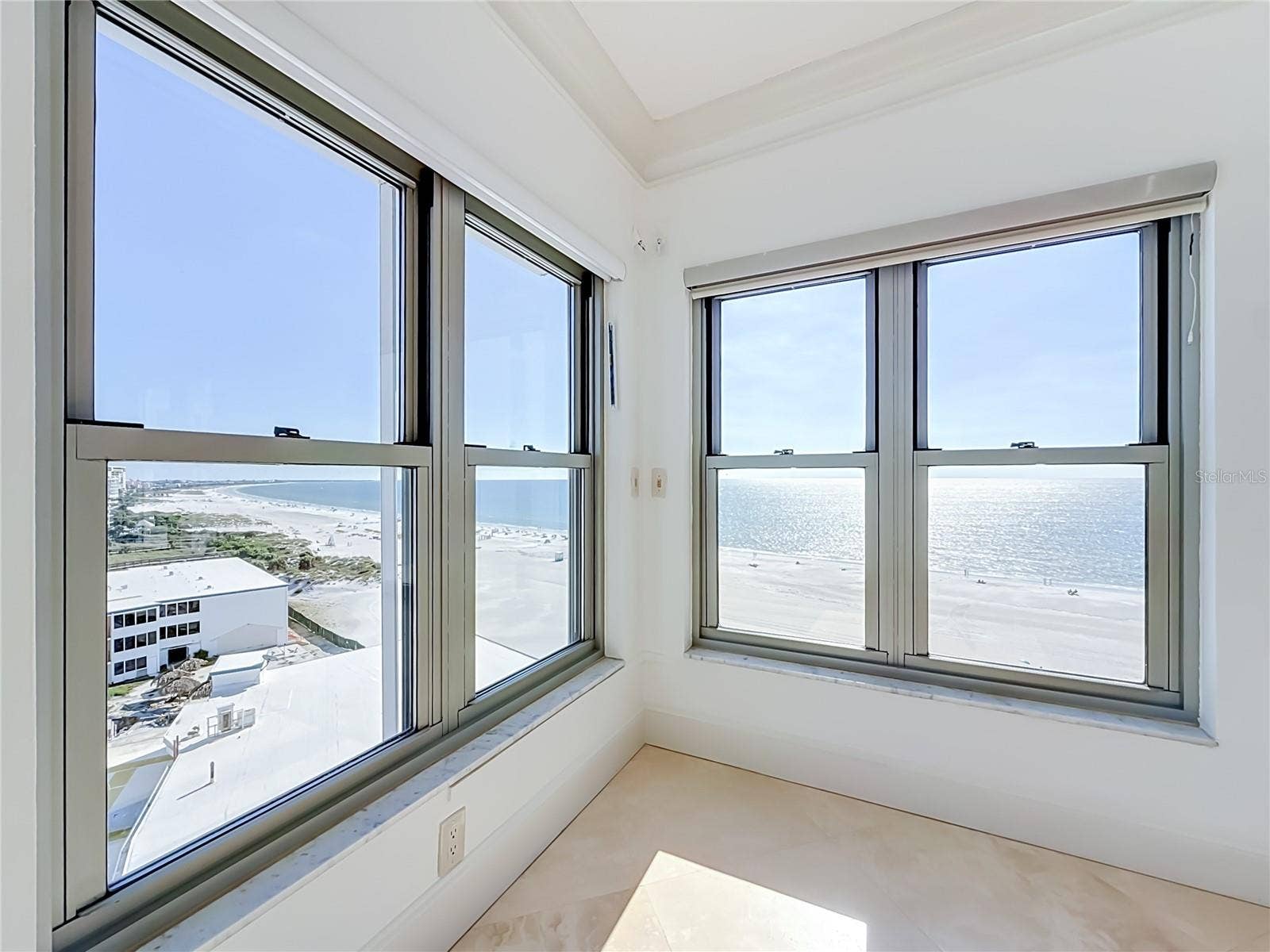 4950 GULF BOULEVARD, #903, St Pete Beach, FL 33706 4950 GULF BOULEVARD, #903, St Pete Beach, FL 33706