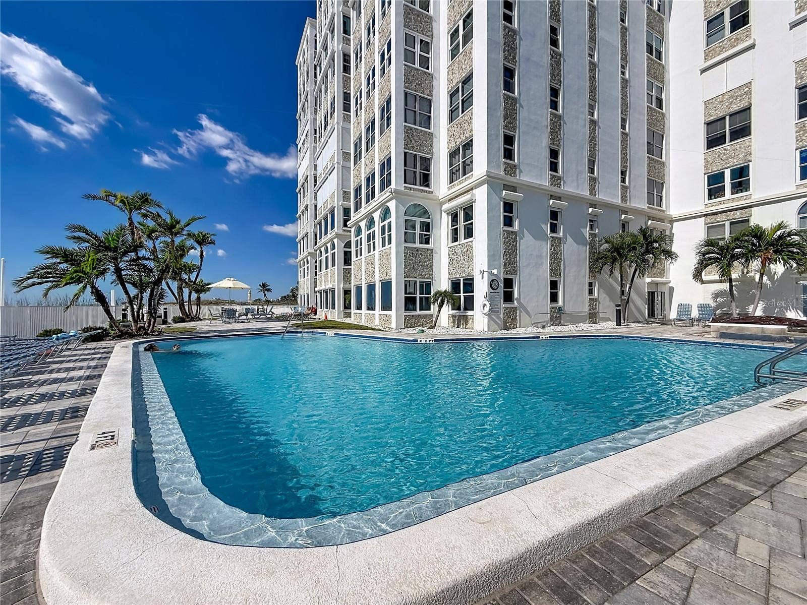 4950 GULF BOULEVARD, #903, St Pete Beach, FL 33706 4950 GULF BOULEVARD, #903, St Pete Beach, FL 33706
