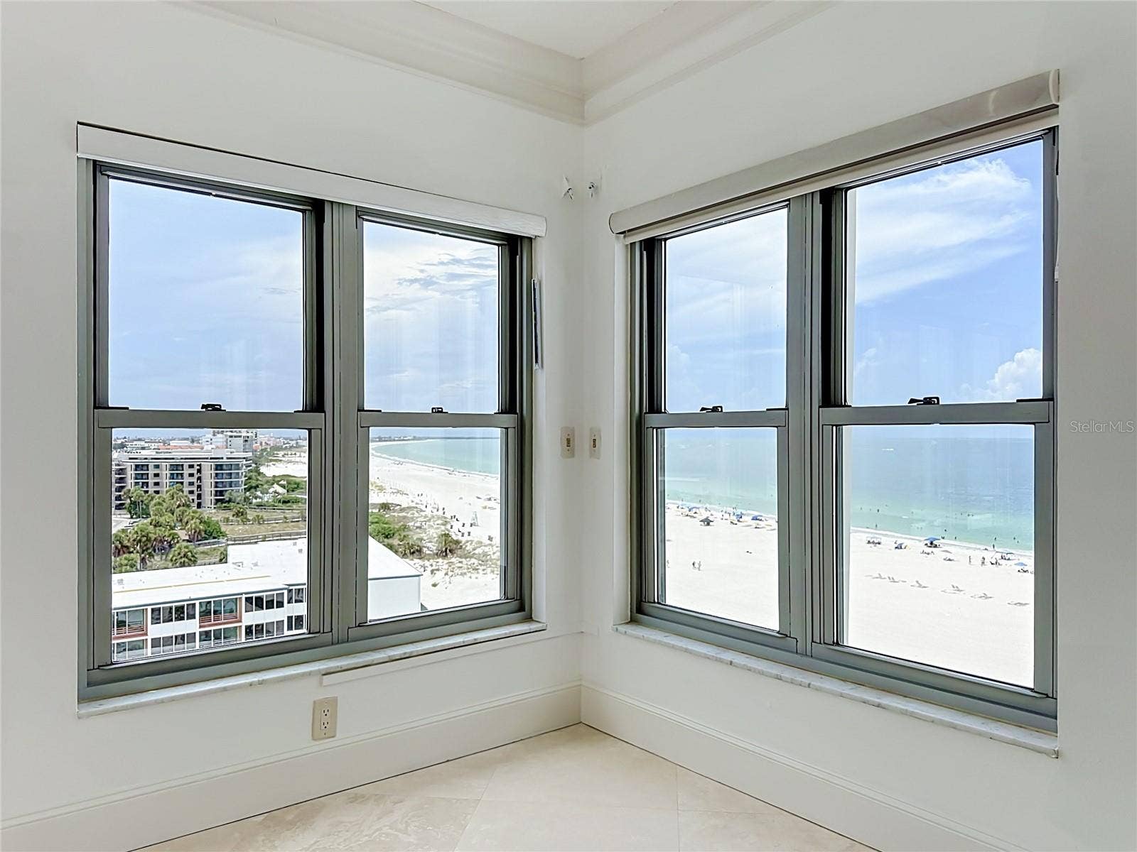 4950 GULF BOULEVARD, #903, St Pete Beach, FL 33706 4950 GULF BOULEVARD, #903, St Pete Beach, FL 33706