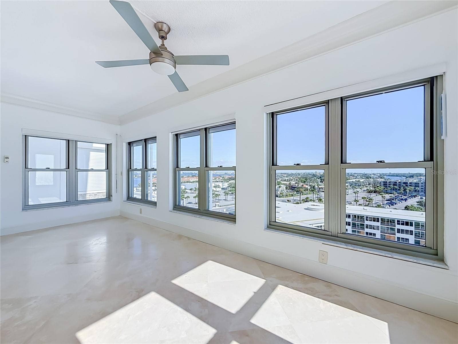 4950 GULF BOULEVARD, #903, St Pete Beach, FL 33706 4950 GULF BOULEVARD, #903, St Pete Beach, FL 33706