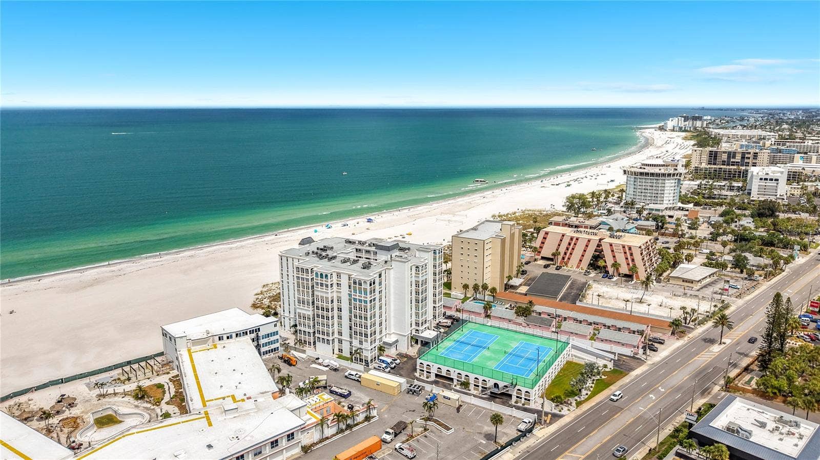 4950 GULF BOULEVARD, #903, St Pete Beach, FL 33706 4950 GULF BOULEVARD, #903, St Pete Beach, FL 33706