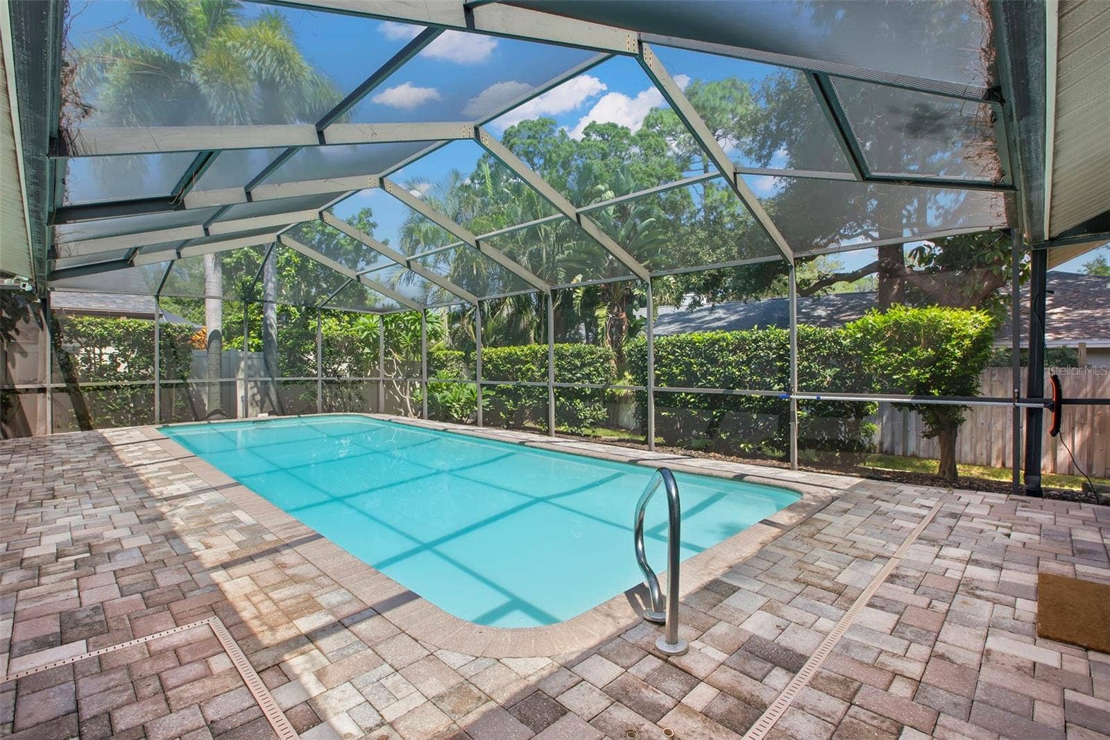 1419 INDIAN TRAIL S, Palm Harbor, FL 34683 Private Pool