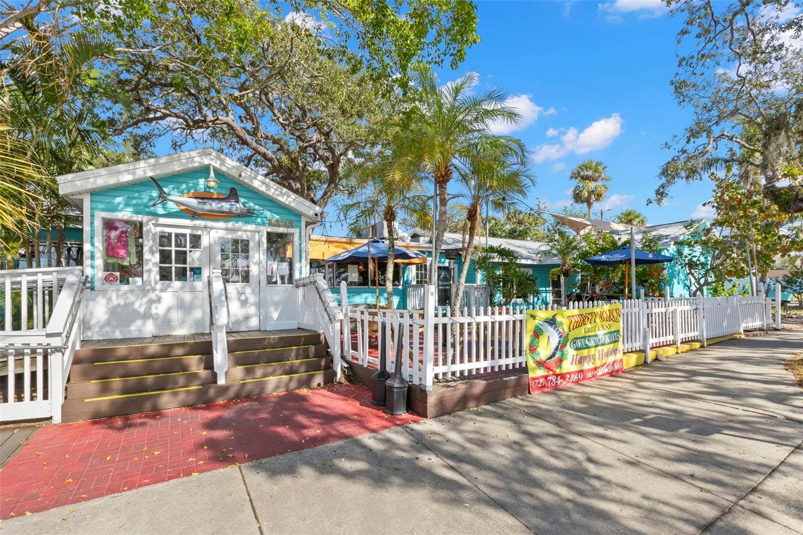 1419 INDIAN TRAIL S, Palm Harbor, FL 34683 Local Amenities