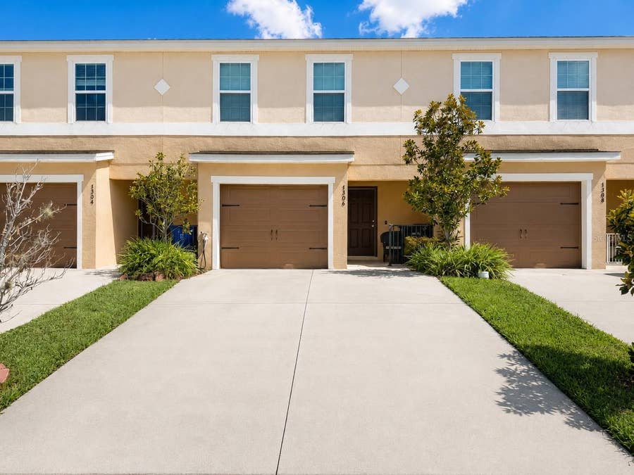 Property photo for 7306 MERLOT SIENNA AVENUE, Gibsonton, FL