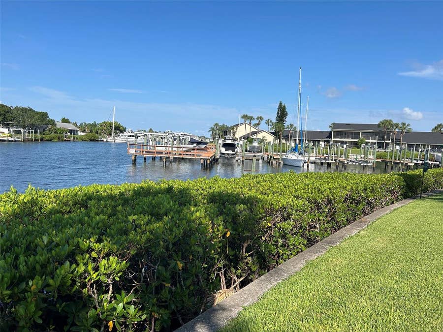 Property photo for 608 YARDARM DRIVE, #4, Apollo Beach, FL