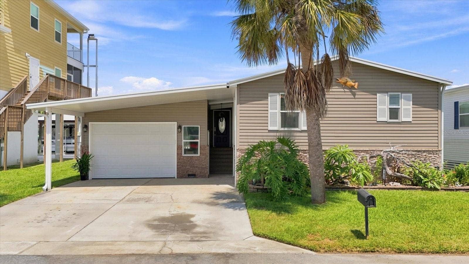 11639 W CLEARWATER COURT, Homosassa, FL 34448