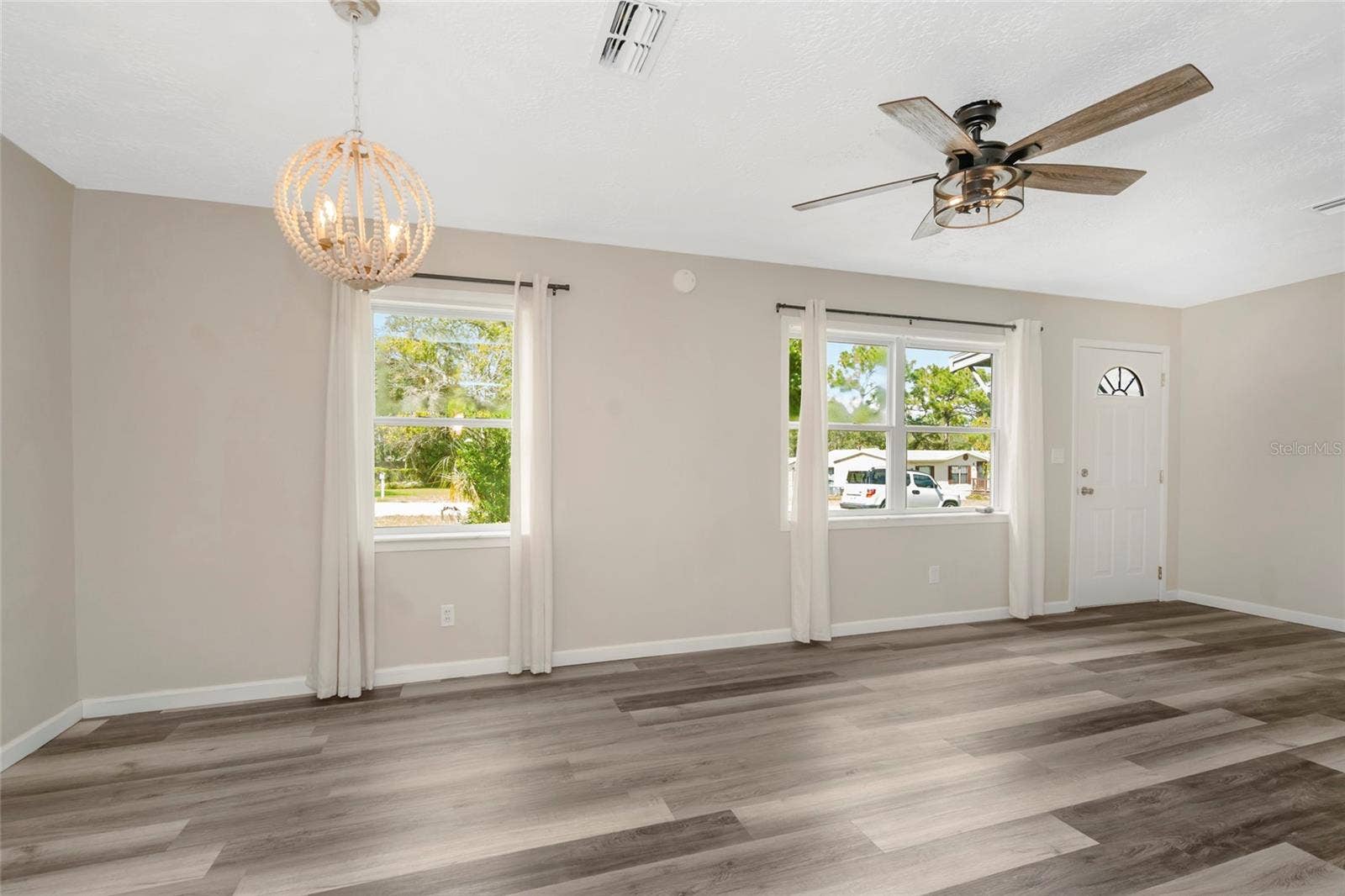 7246 SEALAWN DRIVE, Spring Hill, FL 34606 Living / Dining
