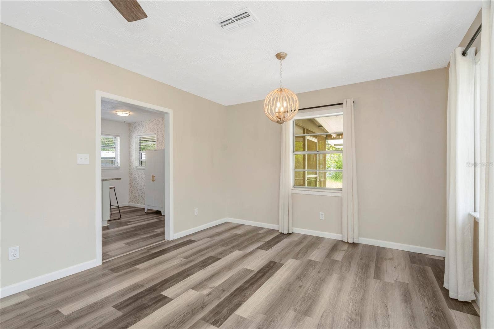 7246 SEALAWN DRIVE, Spring Hill, FL 34606 Dining