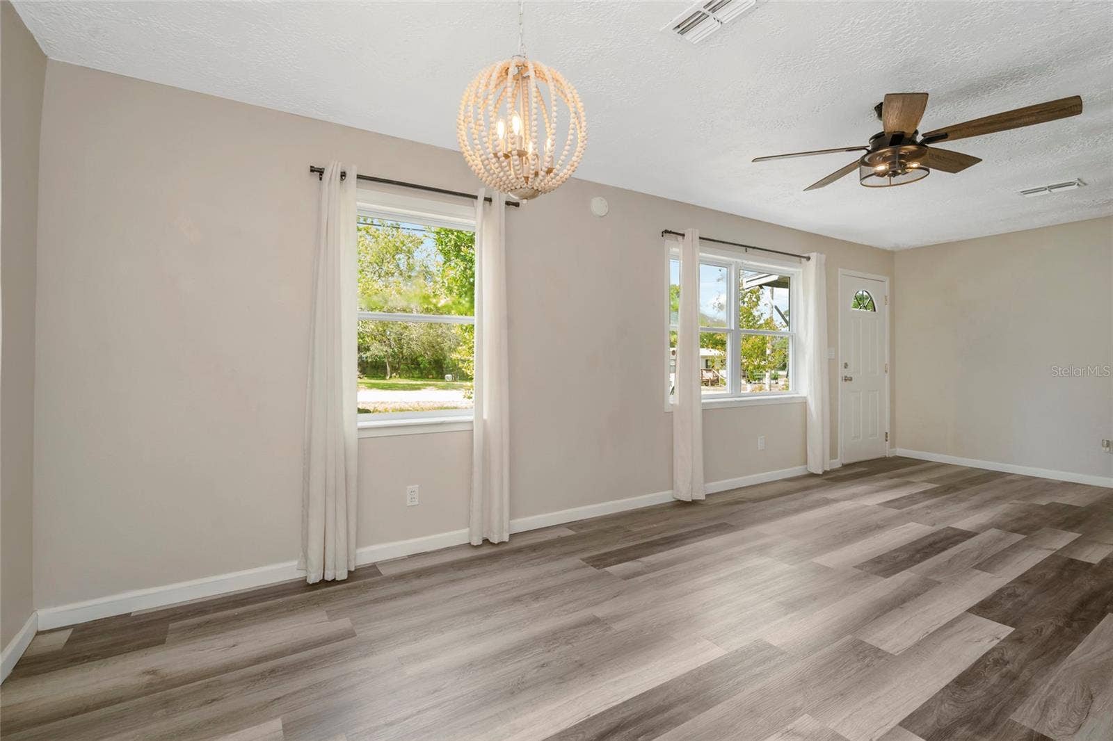 7246 SEALAWN DRIVE, Spring Hill, FL 34606 Living / Dining