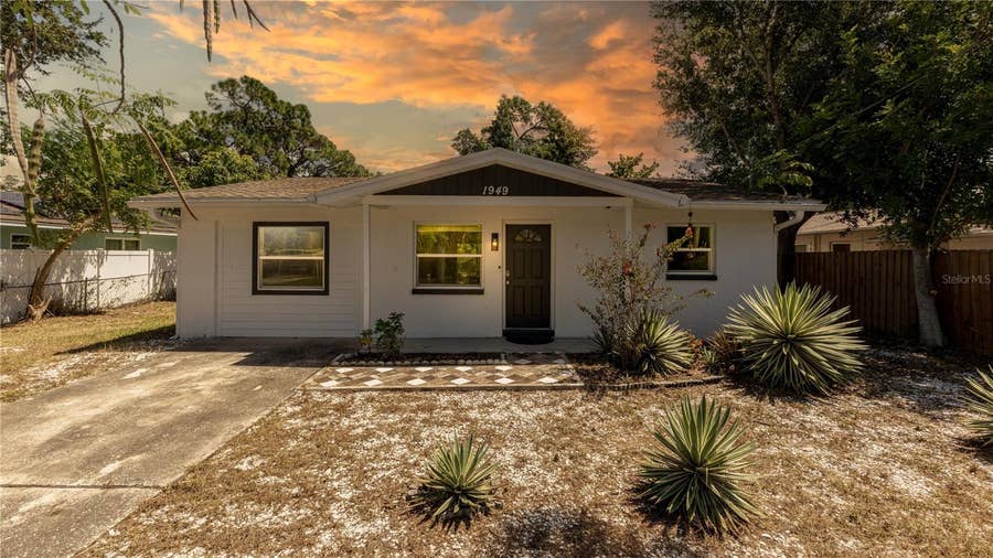 Property photo for 1949 TROTTER ROAD, Largo, FL