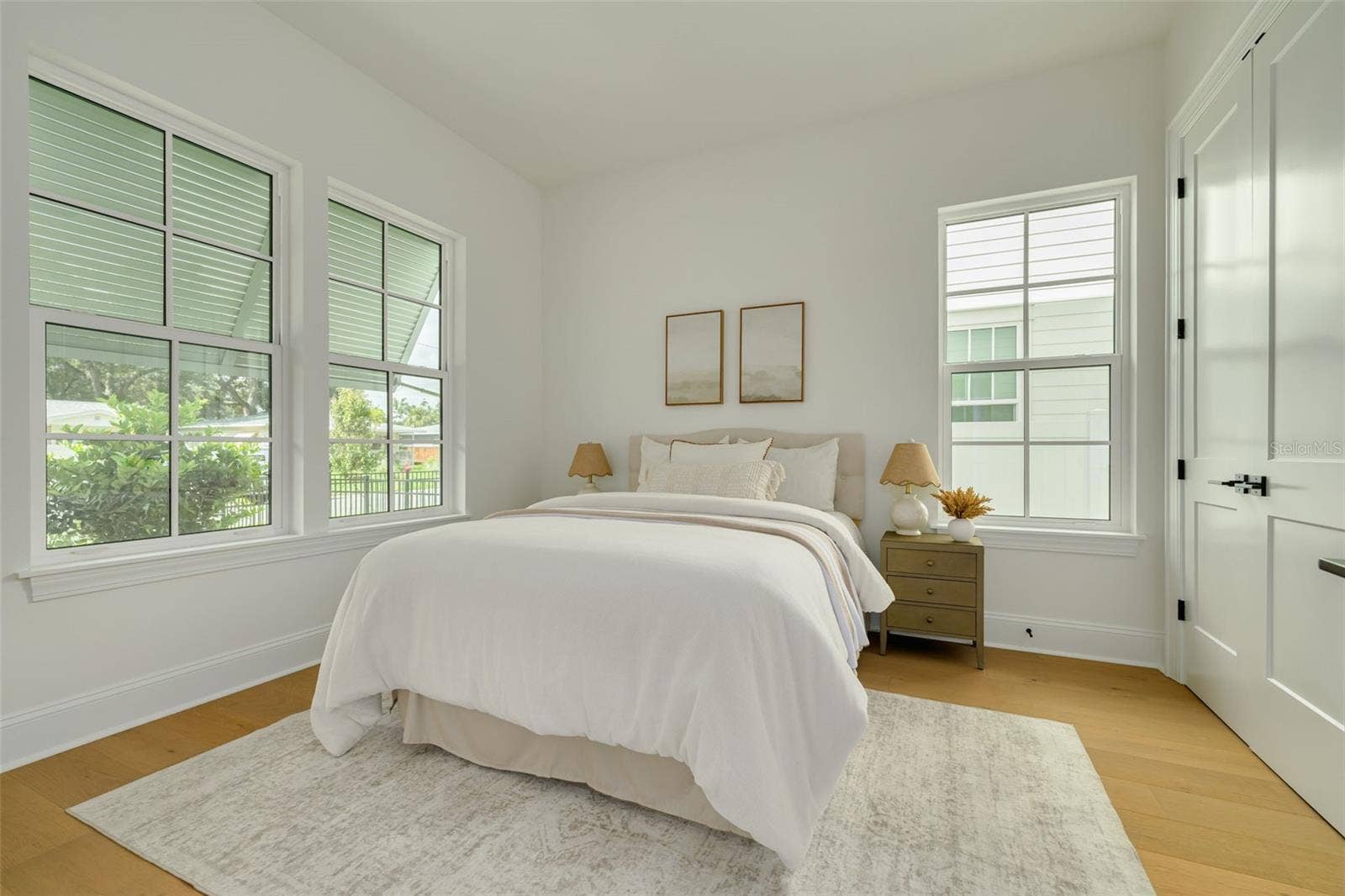 461 47TH AVENUE N, St Petersburg, FL 33703 461 47TH AVENUE N, St Petersburg, FL 33703