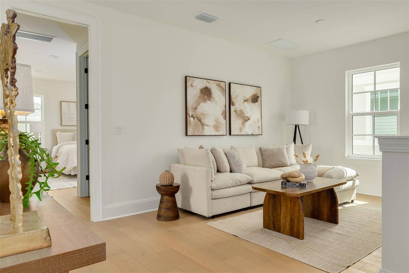 461 47TH AVENUE N, St Petersburg, FL 33703 461 47TH AVENUE N, St Petersburg, FL 33703