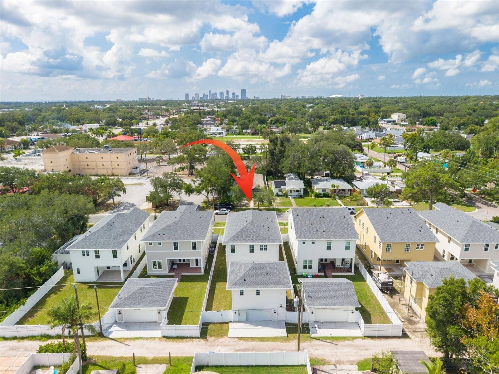 461 47TH AVENUE N, St Petersburg, FL 33703 461 47TH AVENUE N, St Petersburg, FL 33703