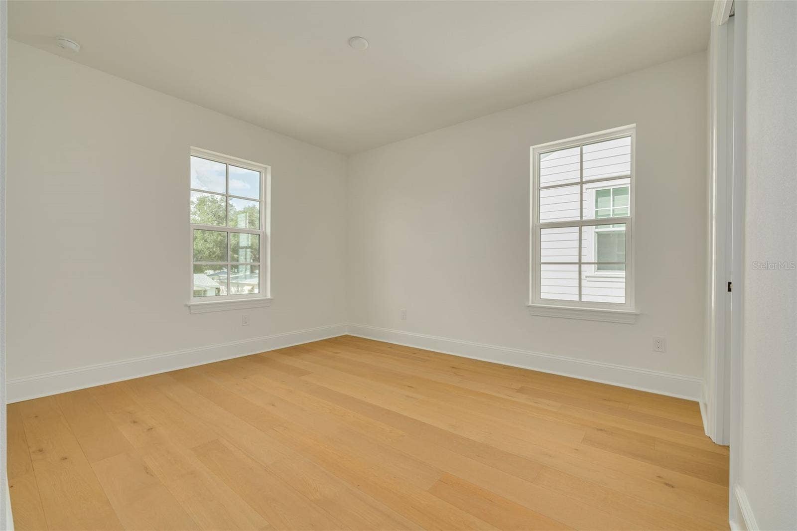 461 47TH AVENUE N, St Petersburg, FL 33703 461 47TH AVENUE N, St Petersburg, FL 33703