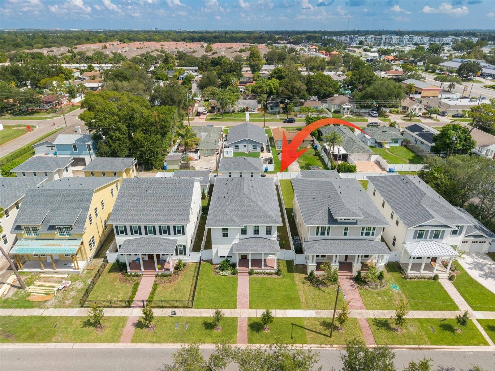 461 47TH AVENUE N, St Petersburg, FL 33703 461 47TH AVENUE N, St Petersburg, FL 33703