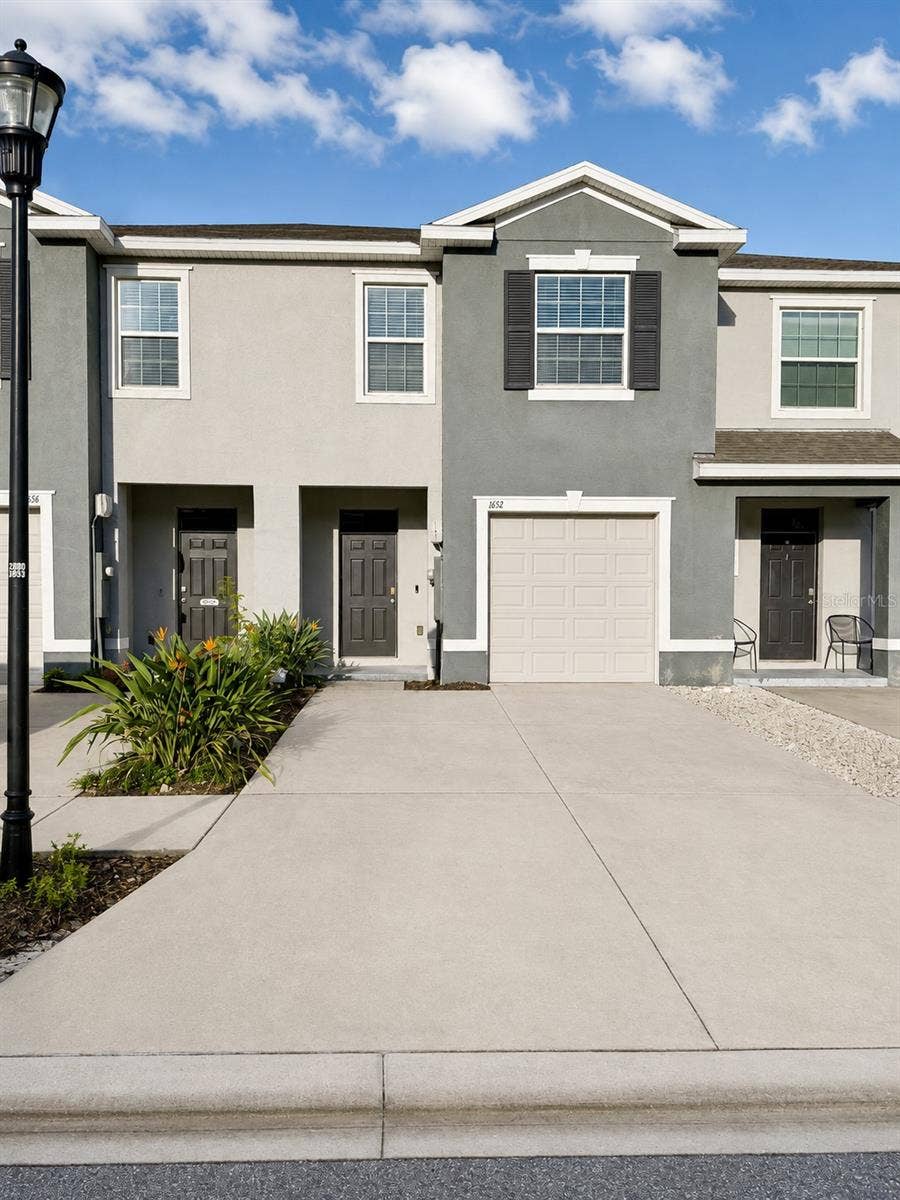 1652 HUBBELL ROAD, Wesley Chapel, FL 33543