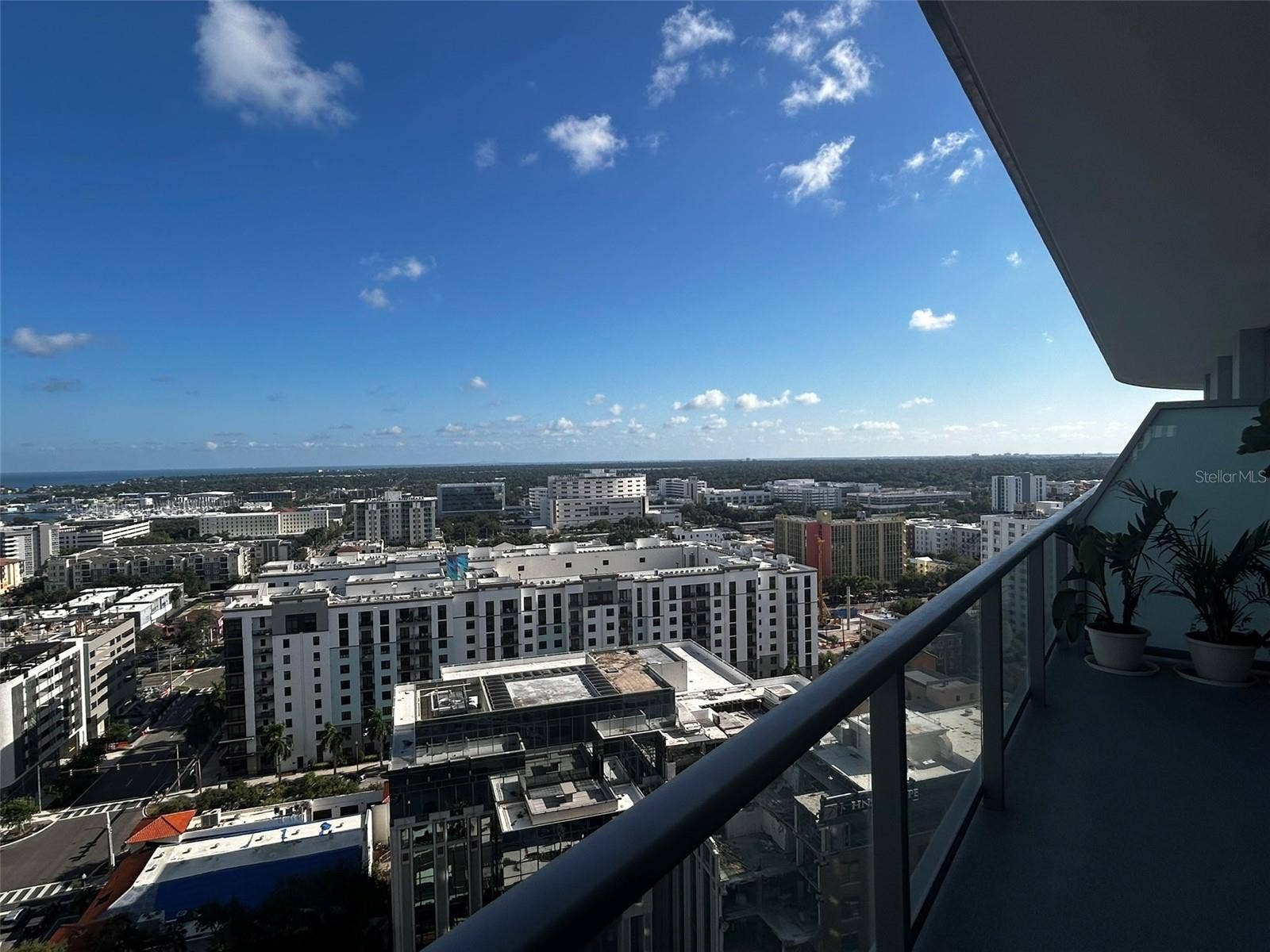 400 CENTRAL AVENUE, #1904, St Petersburg, FL 33701 400 CENTRAL AVENUE, #1904, St Petersburg, FL 33701