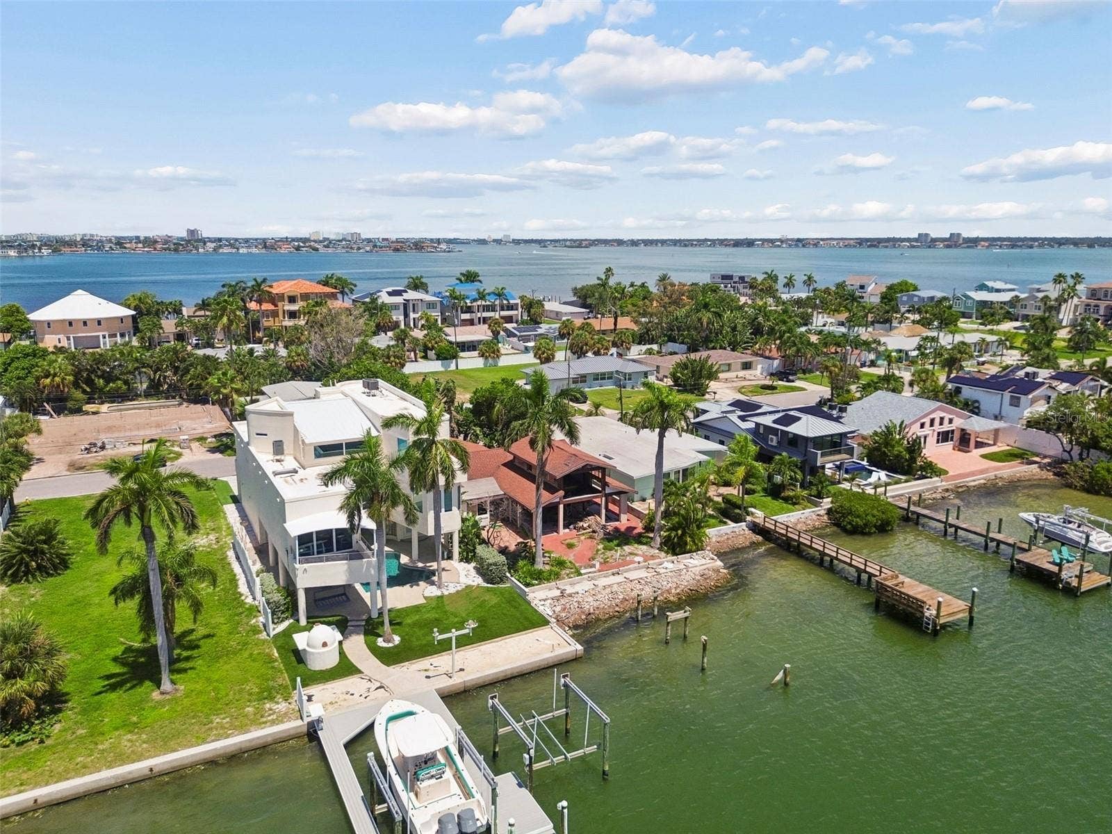 720 BOCA CIEGA ISLE DRIVE, St Pete Beach, FL 33706 720 BOCA CIEGA ISLE DRIVE, St Pete Beach, FL 33706