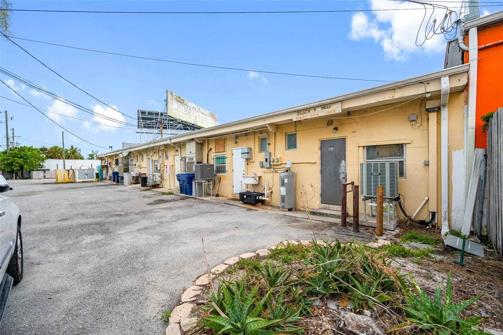 6630 GULF BOULEVARD, St Pete Beach, FL 33706 6630 GULF BOULEVARD, St Pete Beach, FL 33706