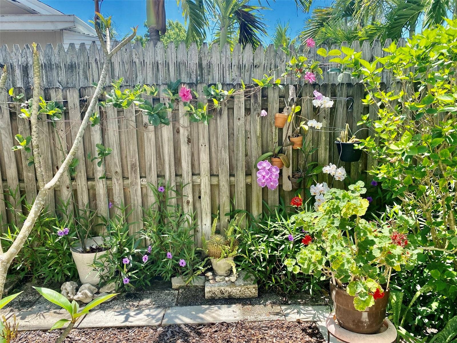 506 71ST AVENUE, #4, St Pete Beach, FL 33706 506 71ST AVENUE, #4, St Pete Beach, FL 33706