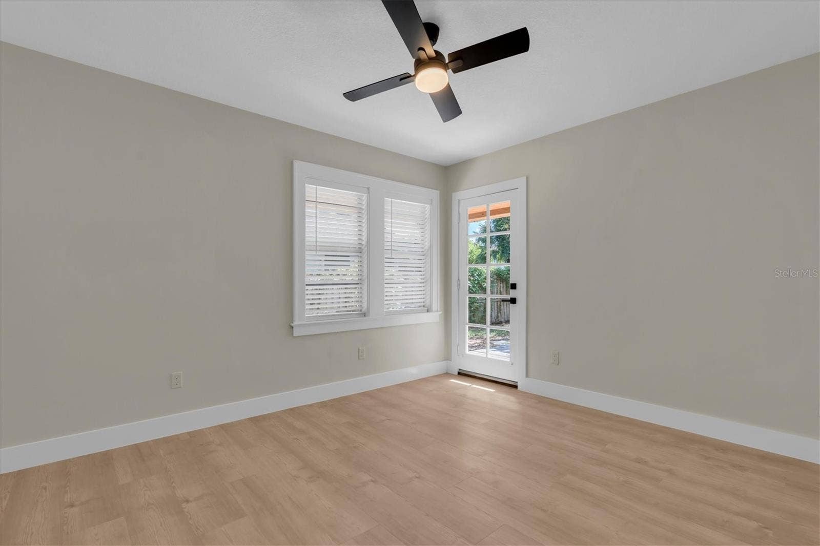104 W LAMBRIGHT STREET, Tampa, FL 33604 104 W LAMBRIGHT STREET, Tampa, FL 33604