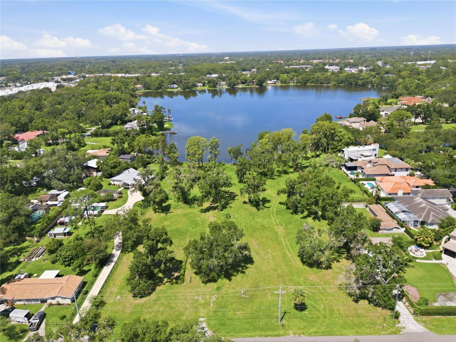 13414 & 13416 N LINCOLN AVENUE, Tampa, FL 33618 13414 & 13416 N LINCOLN AVENUE, Tampa, FL 33618