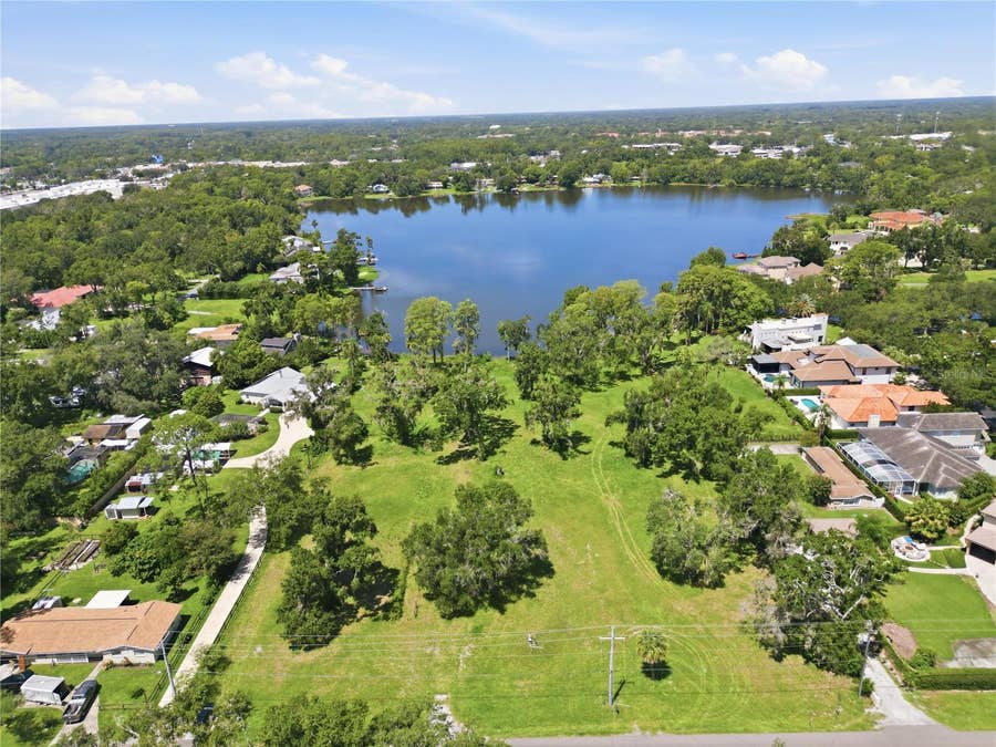 Property photo for 13414 & 13416 N LINCOLN AVENUE, Tampa, FL