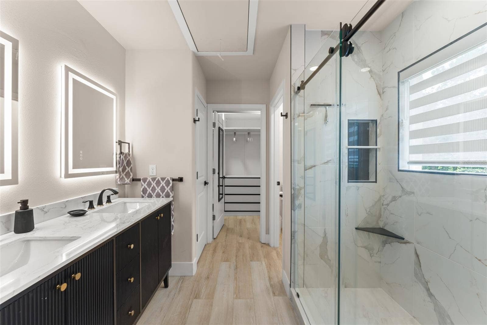 5028 AUTUMN RIDGE LANE, Windermere, FL 34786 Master bathroom
