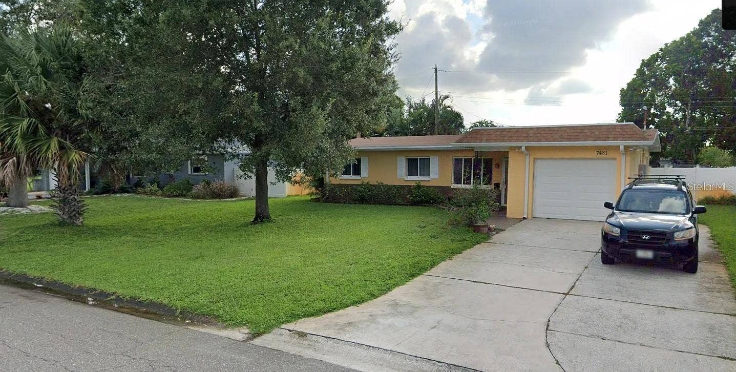 7481 OAK STREET NE, St Petersburg, FL 33702 7481 OAK STREET NE, St Petersburg, FL 33702