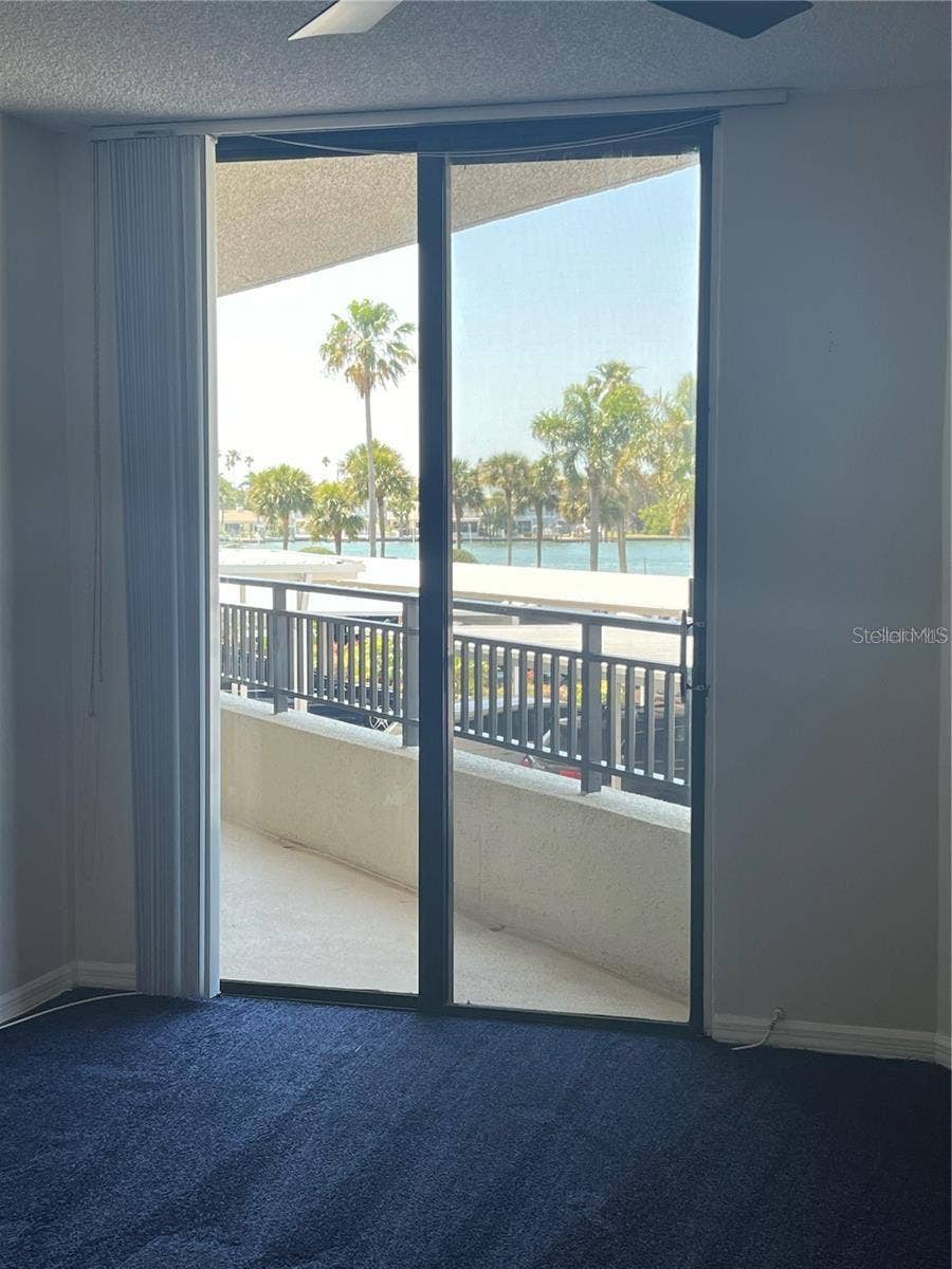 690 ISLAND WAY, #208, Clearwater, FL 33767 690 ISLAND WAY, #208, Clearwater, FL 33767